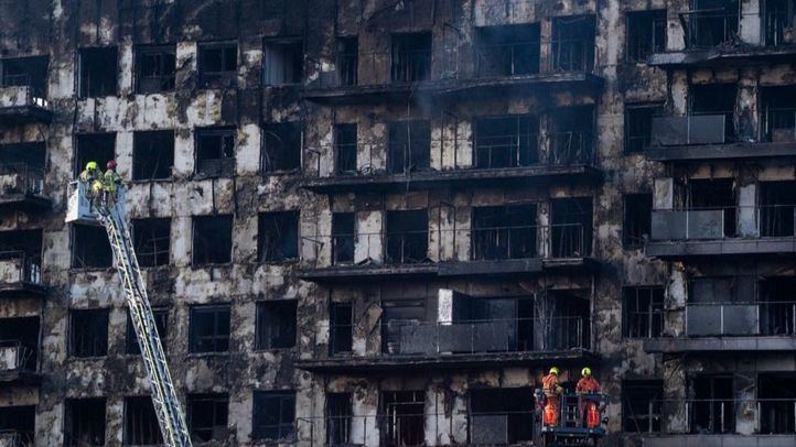La Comunidad creará una oficina de asesoramiento sobre la situación de edificios tras el incendio de Valencia
