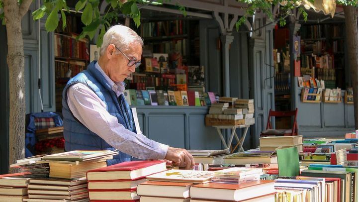 Puestos de libros en la Cuesta de Moyano