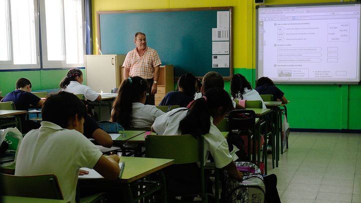 Aula de un colegio en mitad de una clase