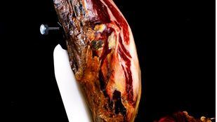 Foto de archivo de un jamón ibérico