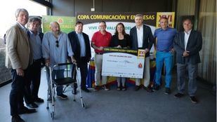 La Copa Comunicación y Empresas arranca 2024 premiando la labor de la Fundación Blanca - Apoyo al Deportista