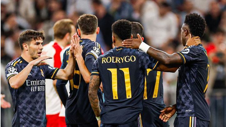 Jugadores del Real Madrid tras jugar la ida de semifinales de Champions contra el Bayern