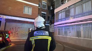 Incendio en una vivienda en Alcalá de Henares.