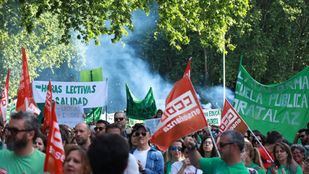 Miles de docentes salen a la calle en defensa de la Educación