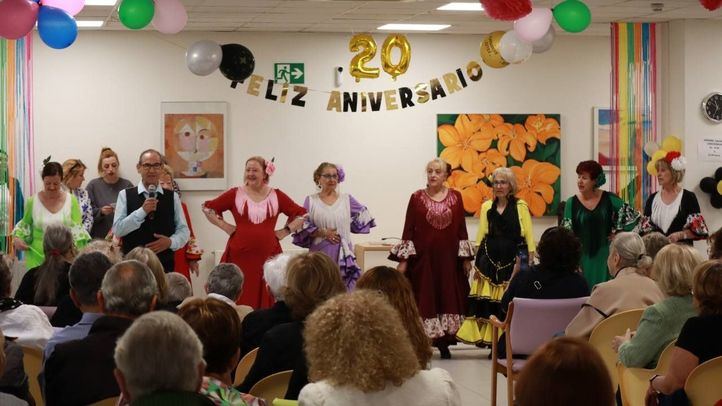 Fiesta de celebración del 20.º aniversario de los pisos tutelados en Torrejón de Ardoz.