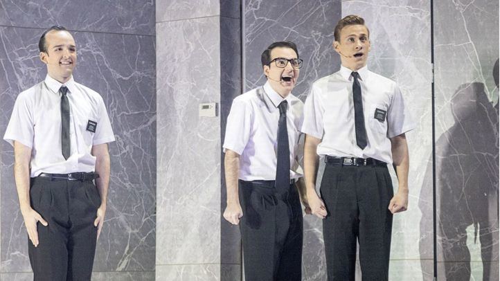 The book of mormon, mejor musical de la temporada.