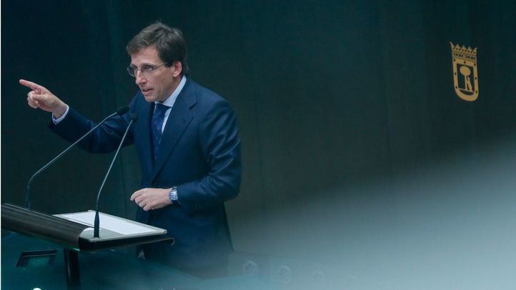 Almeida en el Pleno de diciembre de 2023