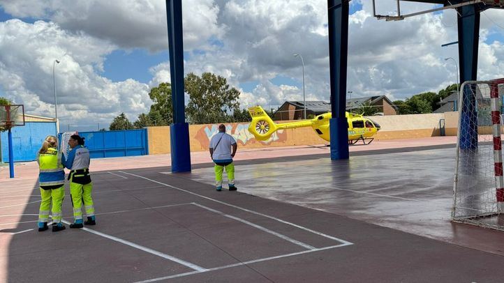 Grave una niña de cuatro años tras un episodio de ahogamiento en una piscina en un colegio de Alcorcón