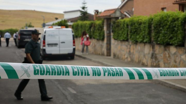 Calle acordonada por la Guardia Civil, a 18 de junio de 2024, en Soto del Real