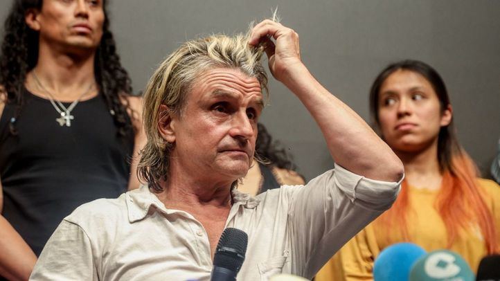 Nacho Cano ha atendido a los medios de comunicación tras ser detenido por contratar presuntamente a inmigrantes irregulares para su musical 'Malinche'