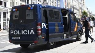 Imagen de archivo de un furgón de la Policía Nacional