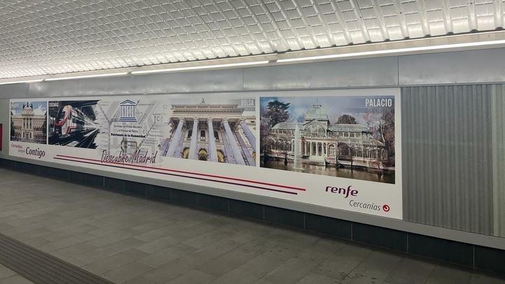 Decoración en la estación de Cercanías de Recoletos