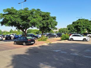 Alcalá contará con 130 nuevas plazas de aparcamiento en el Camino del Juncal