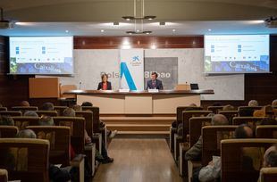 CaixaBank refuerza la proximidad y la inclusión financiera con sus accionistas