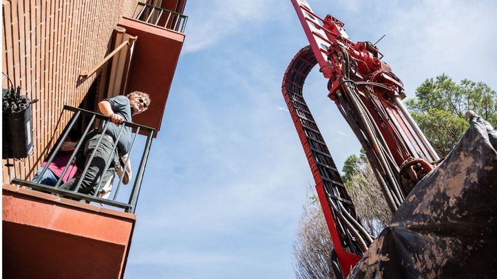 Una afectada de las obras de la línea de metro 7B en San Fernando de Henares