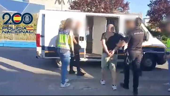 Detienen 'in fraganti' a 4 ladrones especializados en robar viviendas en Alcalá de Henares y Chamberí