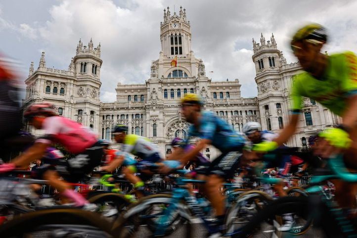La Vuelta Ciclista a España