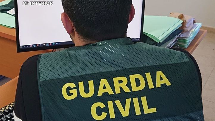 Detenidos por seguir, golpear y robar 3.000 euros a una mujer en Seseña