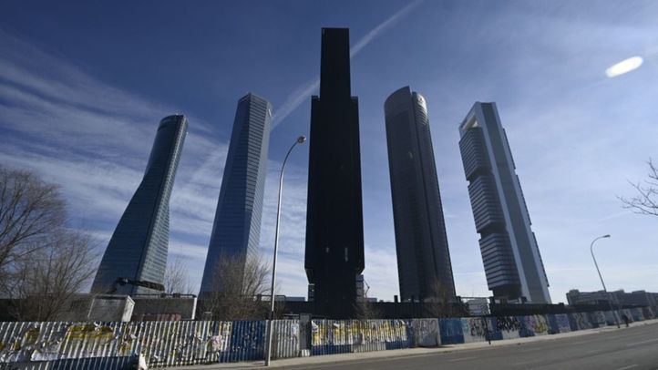 Área de las Cuatro Torres y Torre Caleido