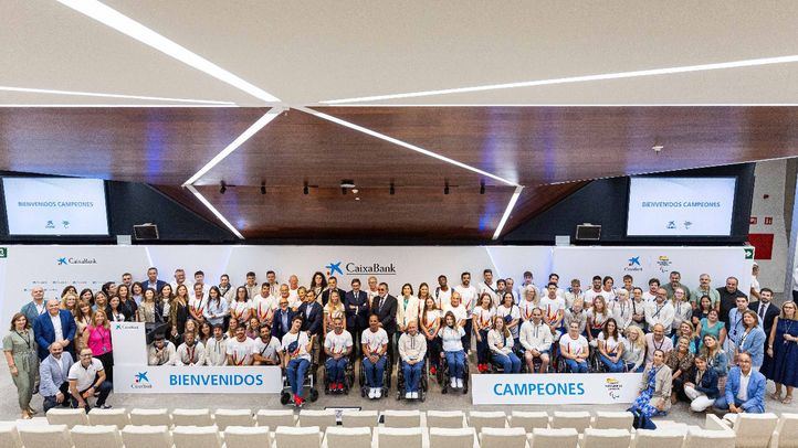 Recibimiento de CaixaBank al equipo paralímpico