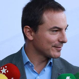 De la "provocación" a la satisfacción: la oposición reacciona al discurso de Ayuso