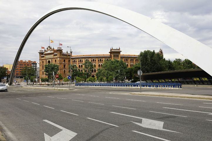 Ambiente del Puente de Ventas cercano a la Plaza de Toros de Las Ventas