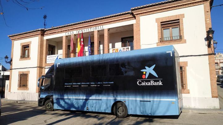 Oficina móvil en Valdeavero.