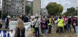 Vecinos de Aluche y Campamento exigen el soterramiento de la A-5 en una fase