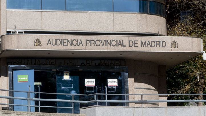 Entrada de la Audiencia Provincial de Madrid