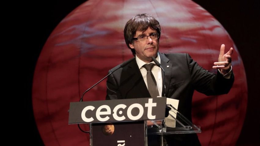 Puigdemont y los huidos se enfrentan a la renuncia del acta