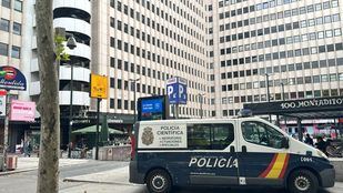 Hallada muerta una prostituta en un piso de alterne de la plaza de los Cubos