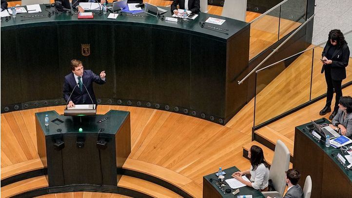 Durante el Pleno las portavoces de la izquierda y el alcalde han chocado a cuenta del 'Caso Errejón'