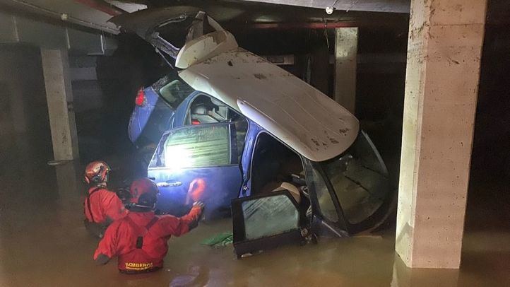 Efectivos del ERICAM trabajando en Valencia