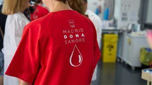 Los hospitales madrileños solicitan con urgencia donaciones de sangre de los grupos '0-' y 'A-'