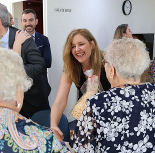 La Comunidad de Madrid acorta los plazos para el reconocimiento de la dependencia