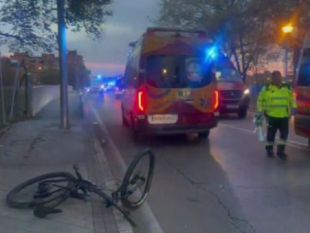 Un ciclista de 18 años, sufre heridas graves tras colisionar con un vehículo