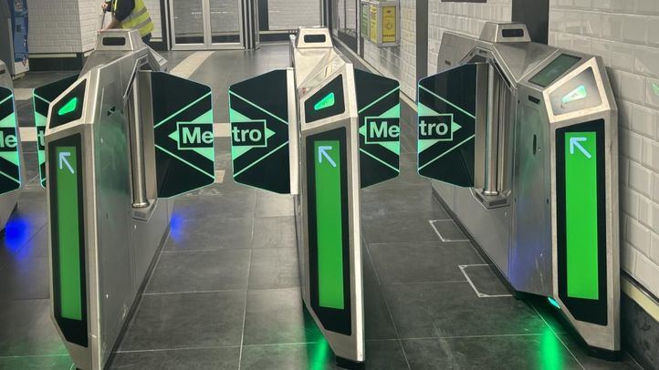 Tornos inteligentes en el Metro