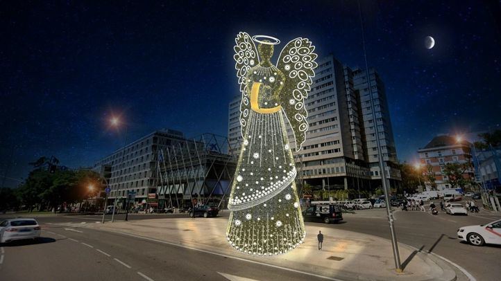 El Ángel de Madrid navideño en la plaza de Colón