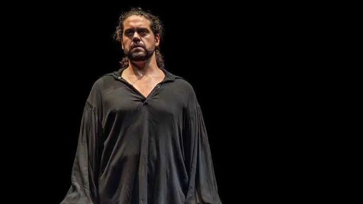 Antonio Campos se atreve en solitario con 'Novelas Ejemplares'