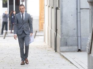 Lobato entrega su móvil y el acta notarial al Supremo