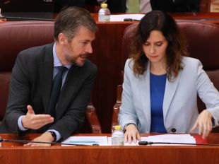 Comunidad busca el apoyo de Vox para preservar la "neutralidad" de la Real Casa de Correos