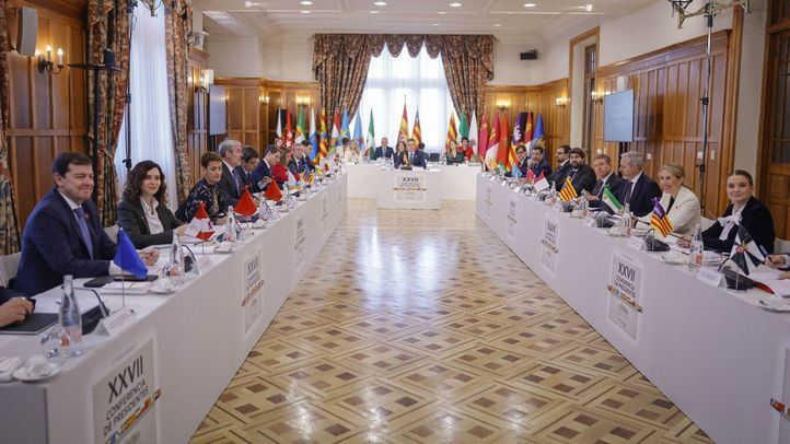 Imagen de la reunión llevada a cabo entre Gobierno y Comunidades Autónomas por la Conferencia de Presidentes
