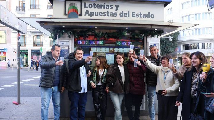 Ceebración sorteo Navidad quiosco Gran Vïa