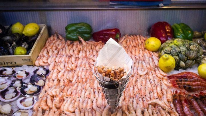 Mariscos y pescados lideran el aumento de precios en la cesta navideña