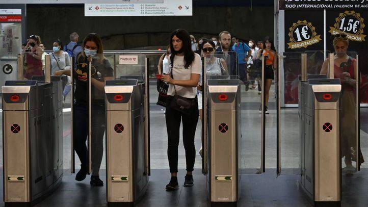 El presidente anuncia la prórroga de descuentos al transporte y subida de pensiones