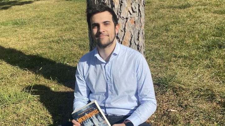 Ángel Pantoja, escritor, presentó el pasado mes de septiembre su última novela, 'Mentirosos'