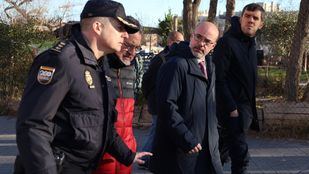 Visita del delegado de Gobierno a la calle Cullera