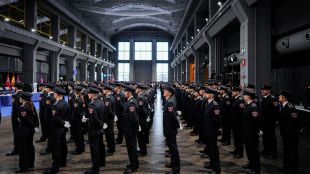 Madrid da la bienvenida a 209 nuevos agentes de la Policía Municipal