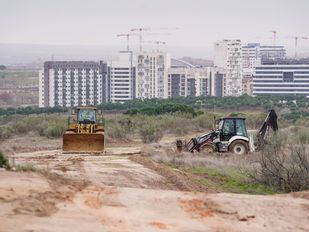 Almeida pone la primera piedra del proyecto urbanístico de Solana