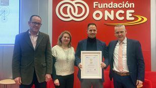 El compromiso con la excelencia educativa se renueva en los Colegios Casvi con el Sello EFQM +500